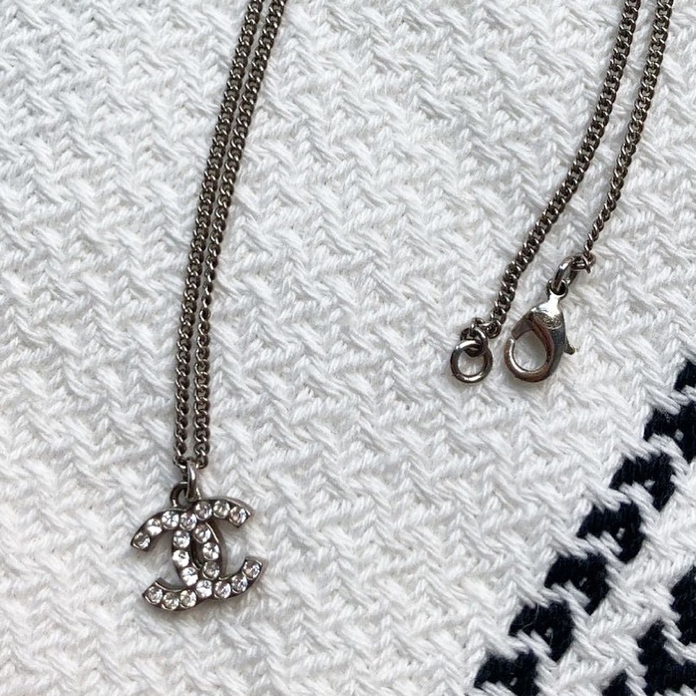 ❗️SOLD❗️Chanel rhinestone necklace